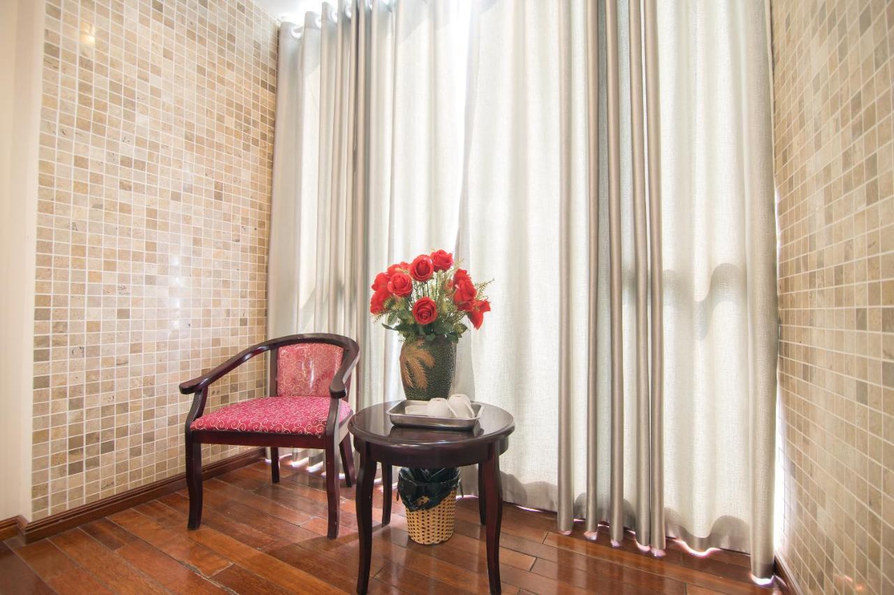 Reddoorz Yen Phu Street Hotel Hanoi Kültér fotó