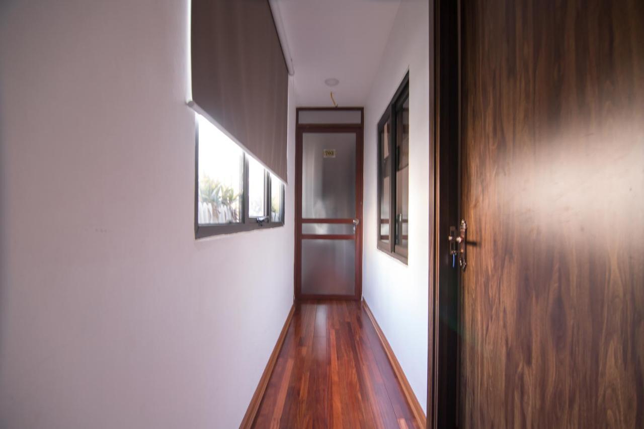Reddoorz Yen Phu Street Hotel Hanoi Kültér fotó